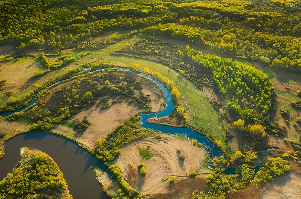2K Balanced Landscape Photo Restoration